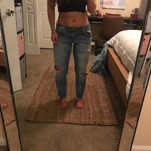 low waisted jeans